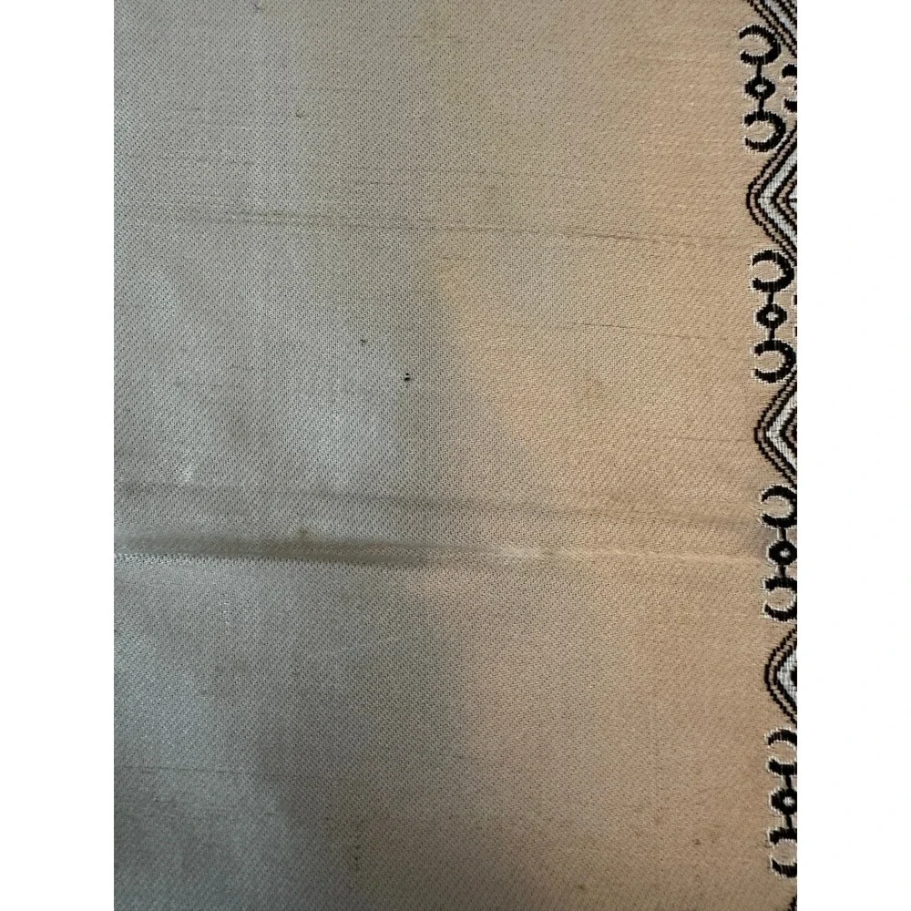 Vintage Oriental Garden Scene Woven Tapestry Table Runner Cream Fringe Large‎